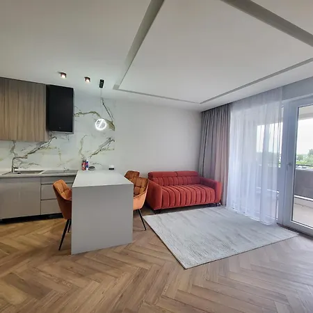 By Ola شقة رادوم